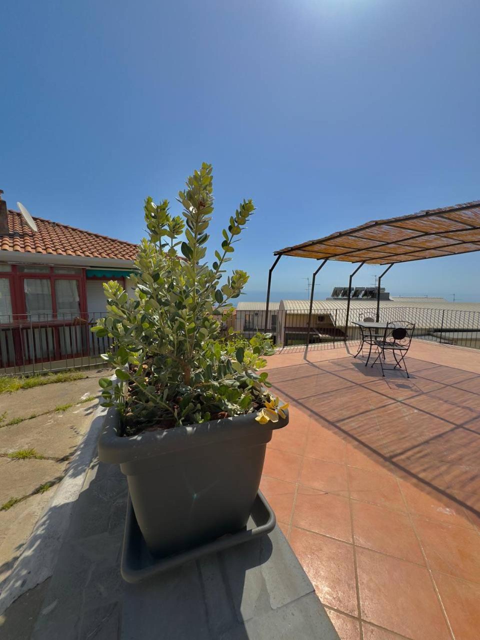 Villa Casa Vista Azzurra Aci Castello Exterior foto